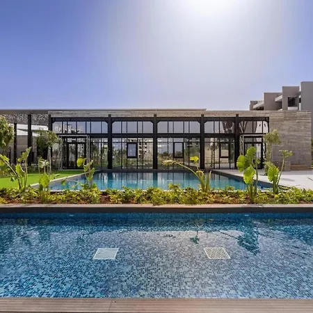 Апартаменты Rooftop Sunset Garden By Staycom