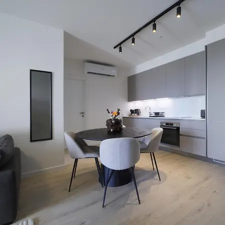 Rooftop Sunset Garden By Staycom Pamboula