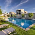 Rooftop Sunset Garden By Staycom * Pamboula