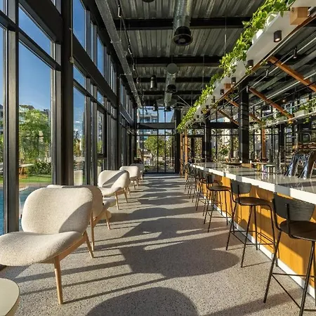 Rooftop Sunset Garden By Staycom * Pamboula